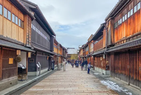 ひがし茶屋街