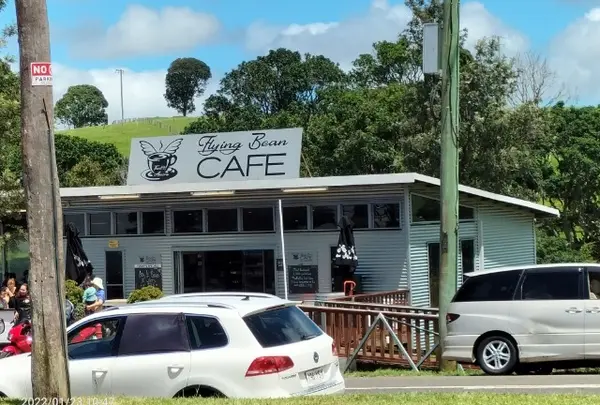 ザ•フライングビーン•カフェ　The Flying Bean Cafe