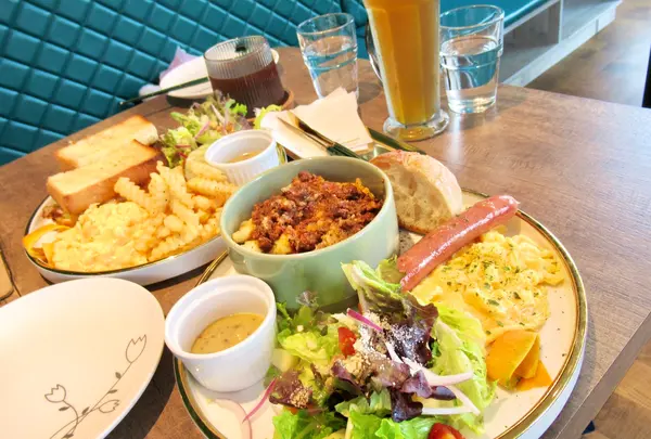 茉莫 La monmon