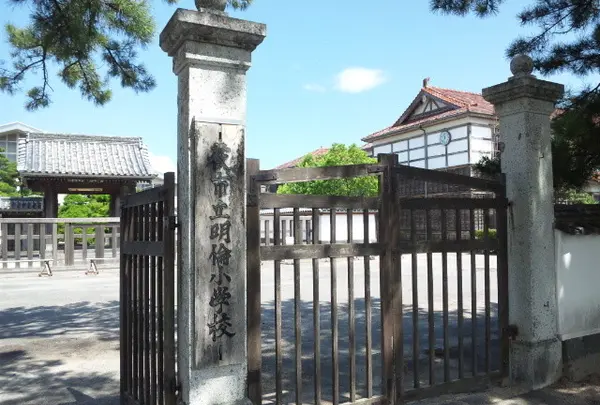 旧萩藩校明倫館