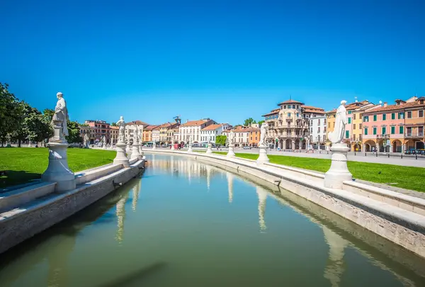 カーサ プラト デラ ヴァッレ