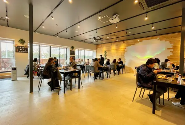 海鮮食堂 KUttA (クッタ)