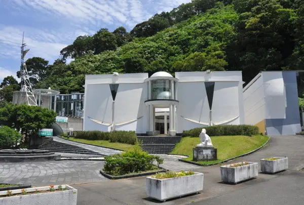 伊豆の長八美術館