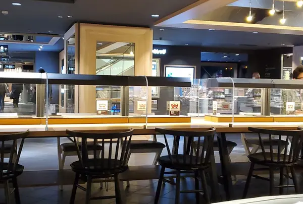 イー・エー・グラン 西武池袋店