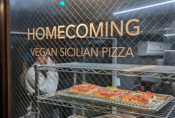 HOMECOMING VEGAN SICILIAN PIZZA