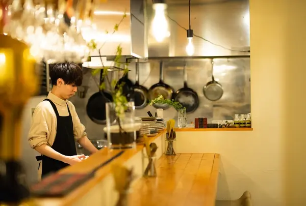 Bistro CLOVER (ビストロ クローバー)