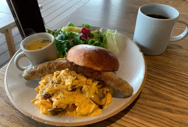 EAT GOOD PLACE