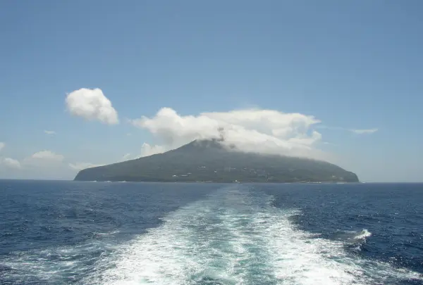 利島