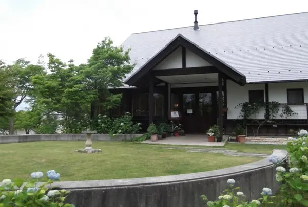 社のパン屋