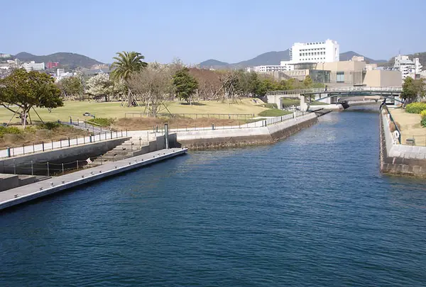 長崎水辺の森公園