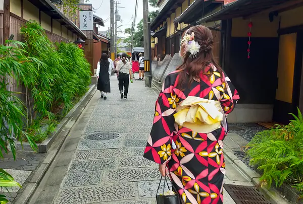 花見小路通