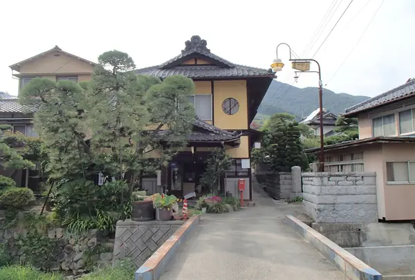 岩下温泉