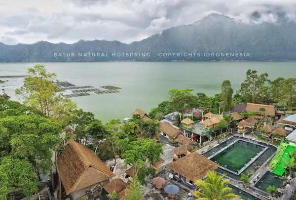 バトゥール温泉