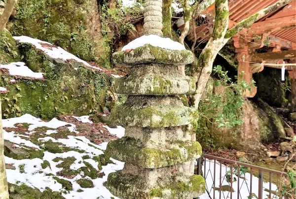 石造五重塔