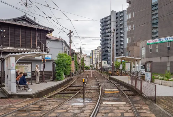 新町駅