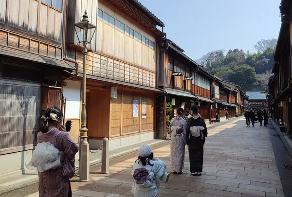 ひがし茶屋街
