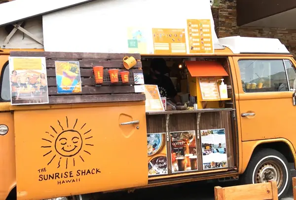 The Sunrise Shack 沖縄
