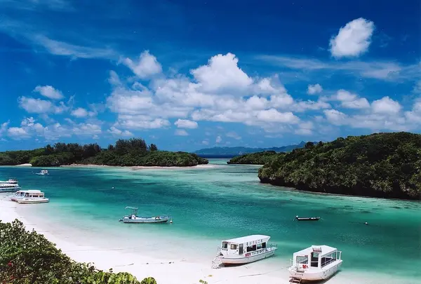 川平湾