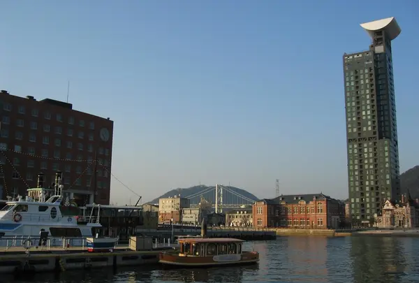 門司港レトロ海峡プラザ