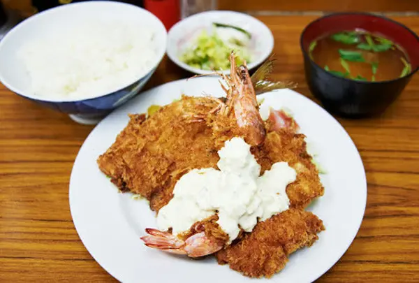 とんかつ 八千代