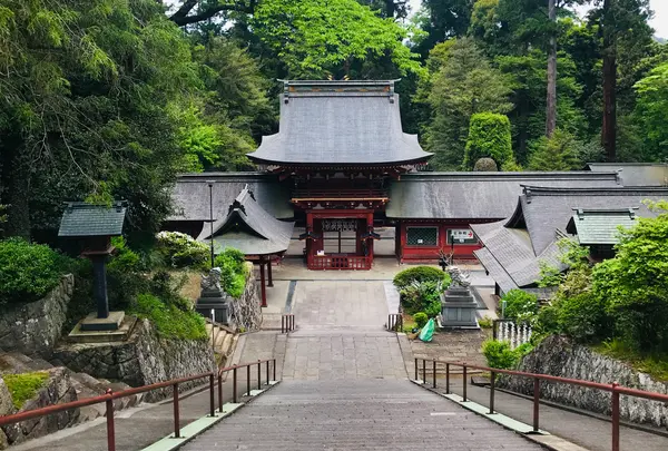 貫前神社