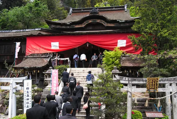 竹生島神社