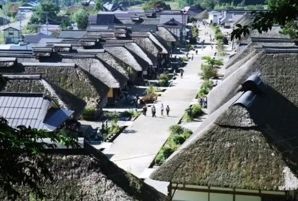 国重要伝統的建造物郡保存地区大内宿