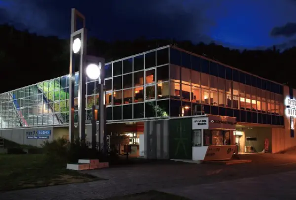 ラムダイニング大倉山