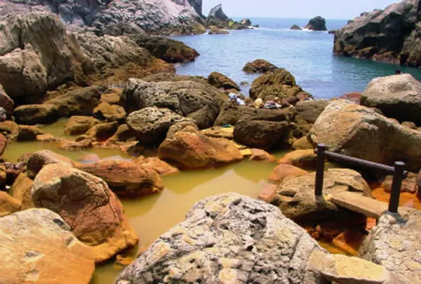 地鉈温泉