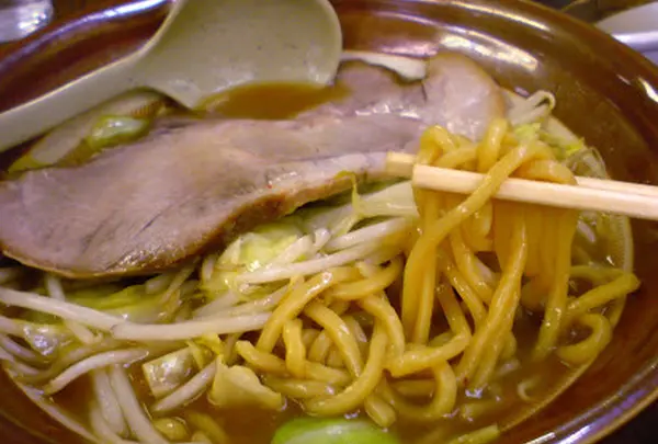 ラーメン東横笹口店