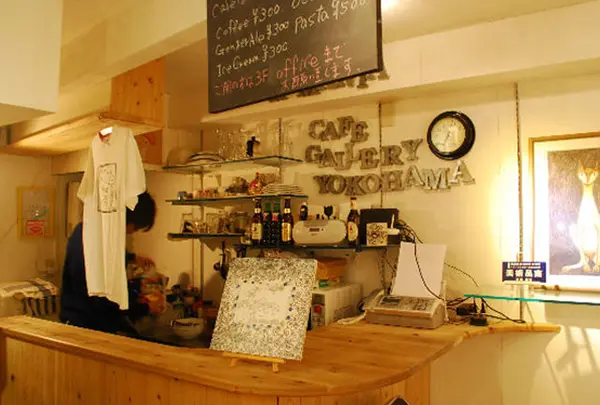 artmania cafe gallery yokohama