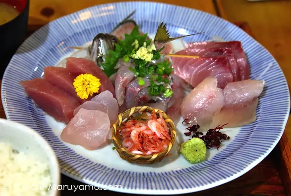 囲炉茶屋