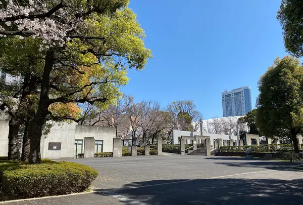 東京都戦没者霊苑