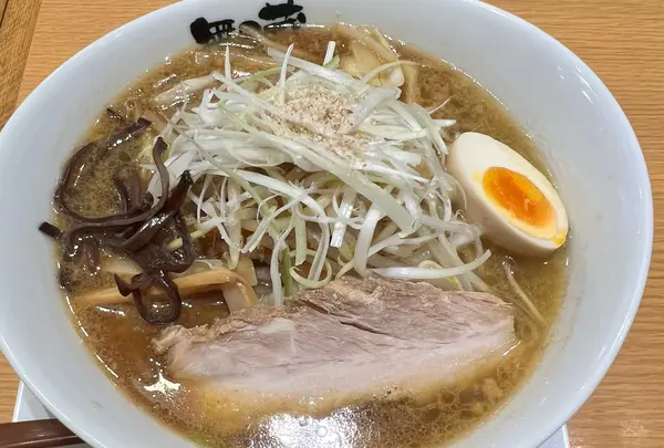 越後秘蔵麺 無尽蔵 飯田橋家