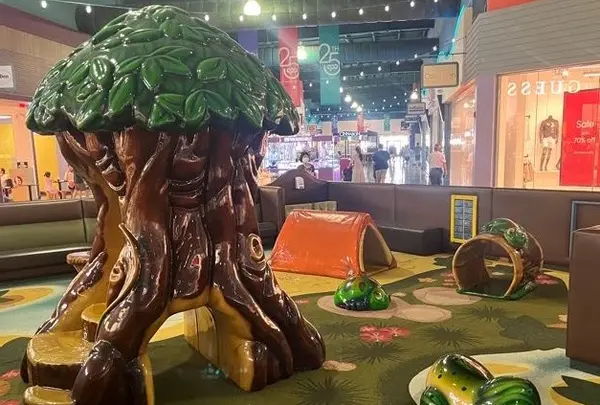 キッズ コーナー