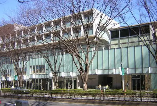 表参道ヒルズ