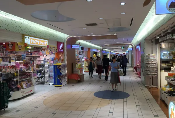東京キャラクターストリート