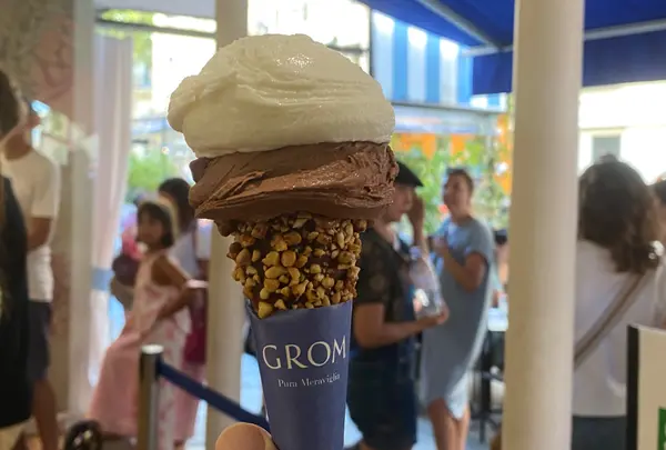 Grom