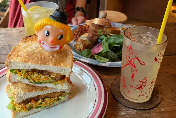 ME ME ME（ミーミーミー）