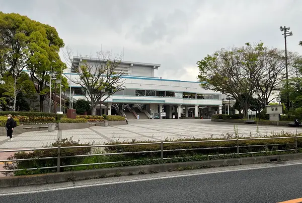 藤沢市民会館