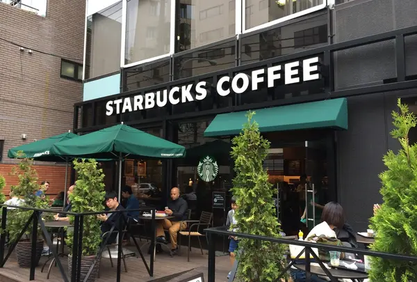 スターバックスコーヒー南青山骨董通り店