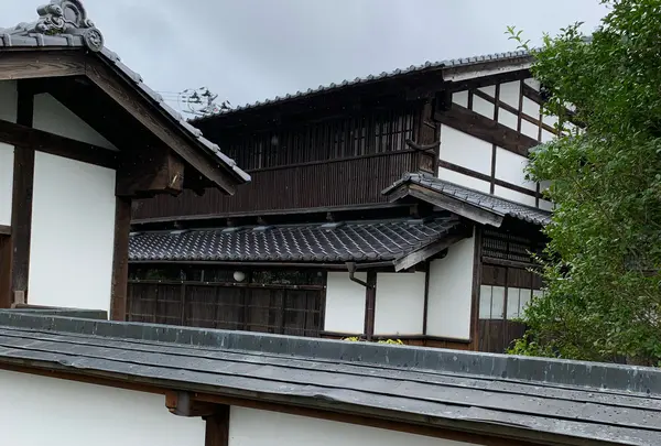 村兵商家