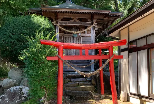 村兵稲荷神社