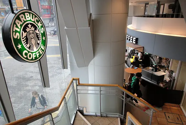 スターバックスコーヒー SHIBUYA TSUTAYA店（STARBUCKS COFFEE）