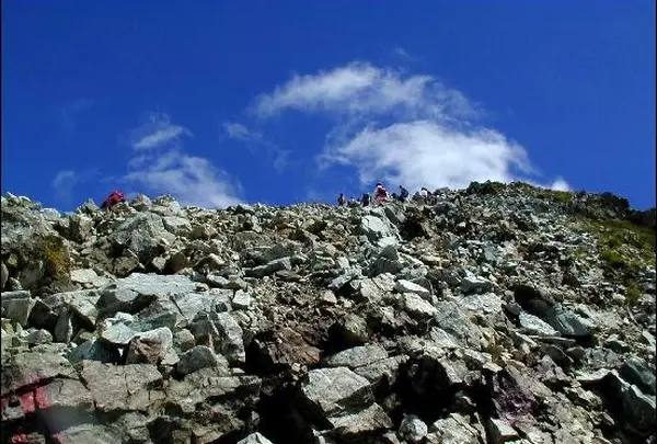 雄山
