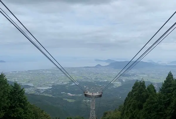 雲辺寺ロープウェイ 山頂駅
