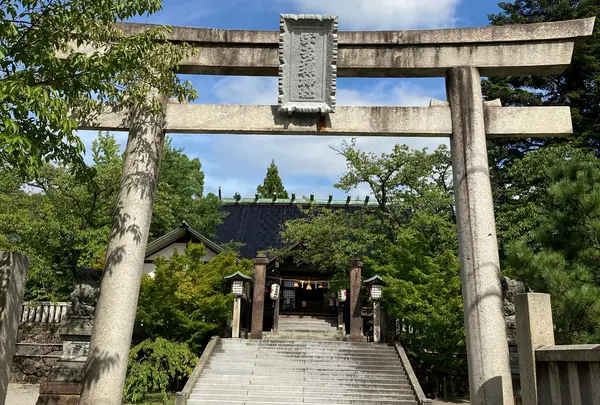 宇多須神社