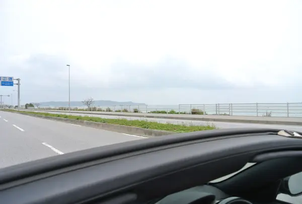 海中道路