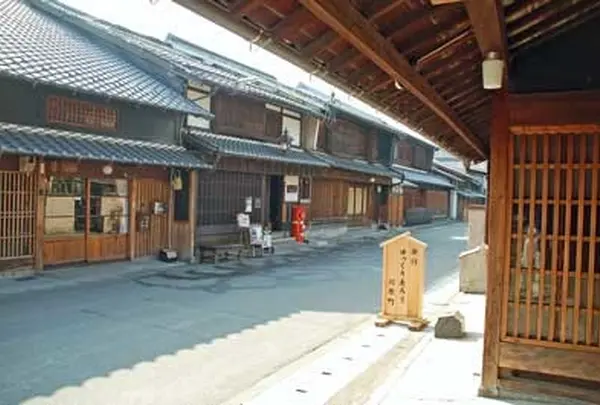 川原町の古い町並み