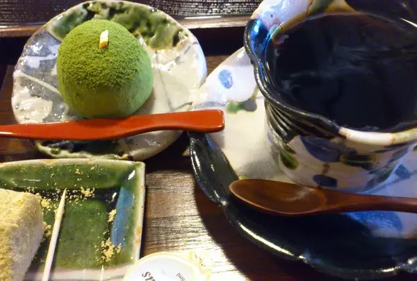 鵜飼茶屋しゃぐ